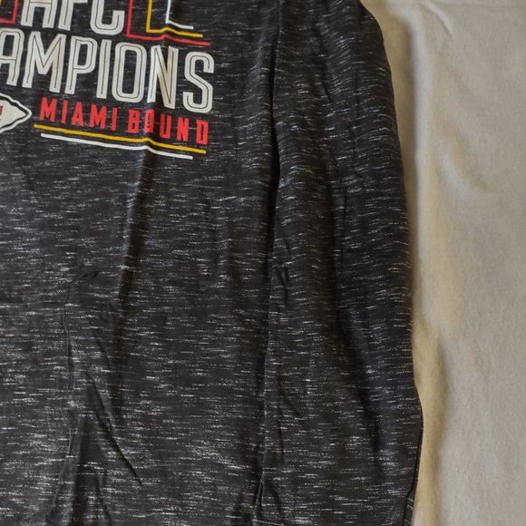 FANATICS MEN'S KC CHIEFS  LONG SLEEVE SHIRT XL - Picture 3 of 13